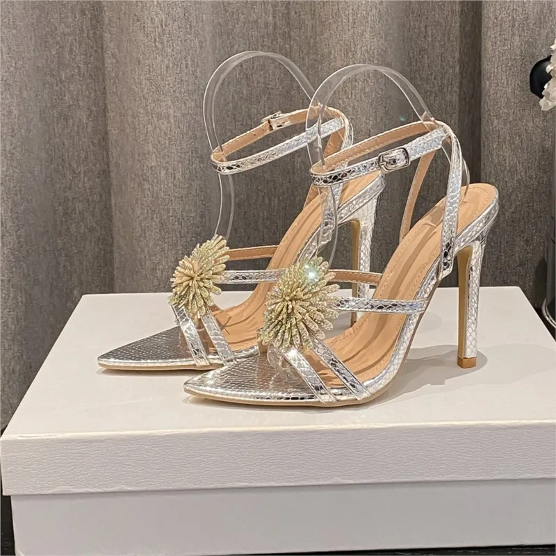 

Модные женские туфли-лодочки на шпильке с цветочным декором из страз, сексуальные босоножки с острым носком, на ремешке вокруг щиколотки, элегантные для свадьбы и банкета