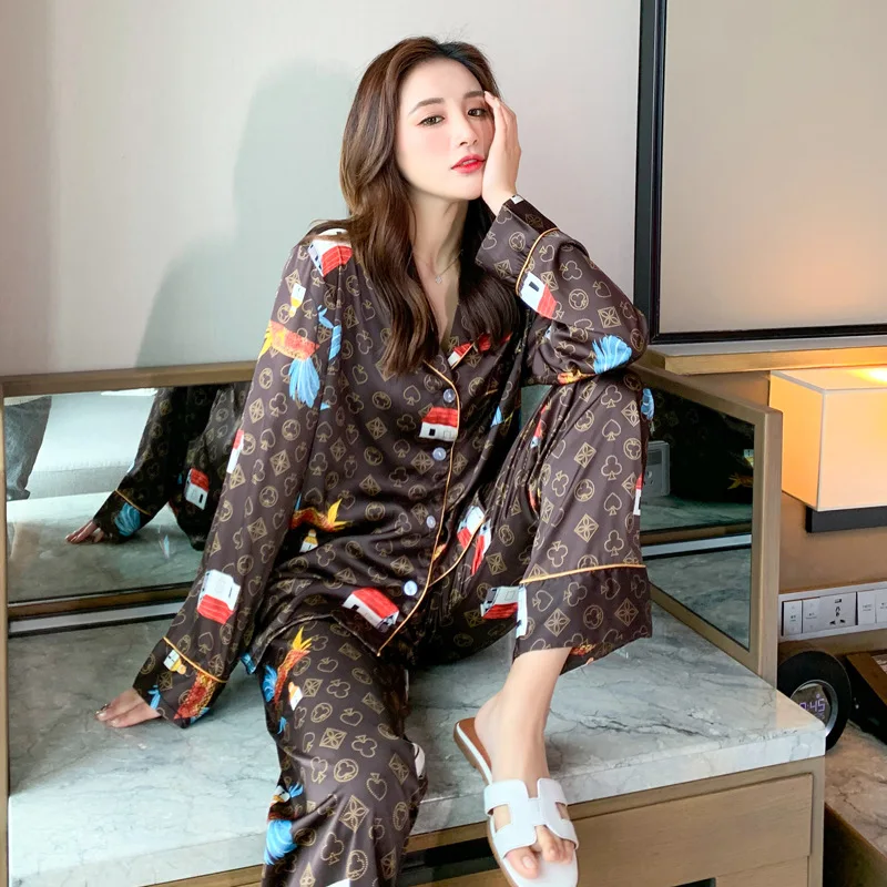 

Women's Spring Autumn Ice Silk Pajamas Suit Lady Homewear Sleepwear Pajamas Set