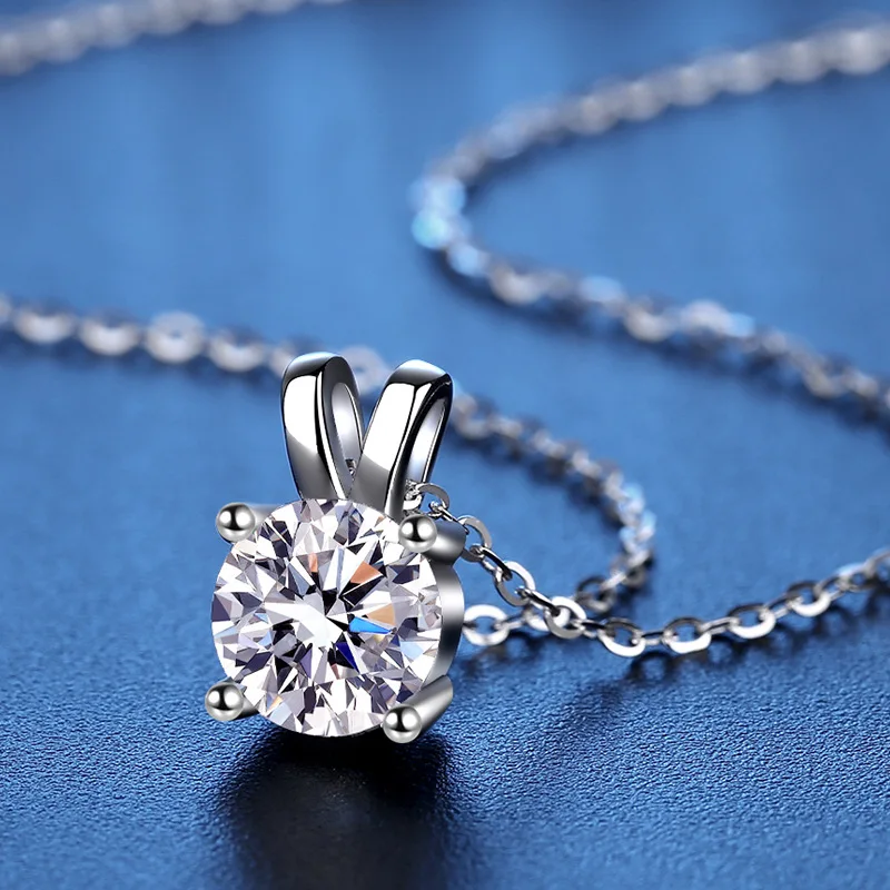 1 Carat Mozambique Diamond Rabbit Necklace Pendant Wedding Simulation Platinum Plated Locking Chain