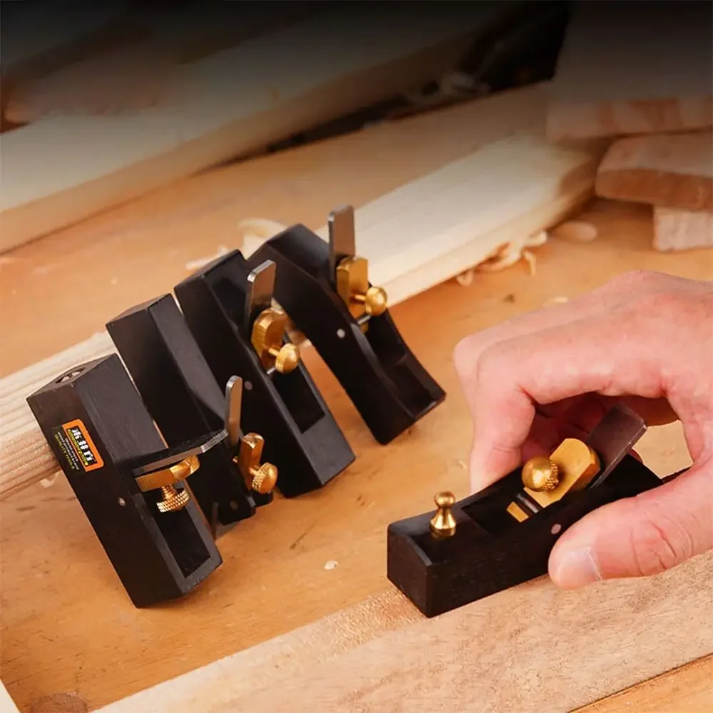 Multifunctional Mini Hand Planer Chamfering Planer Wood Planer Tool Woodworking Plane Tool Portable Durable Angle Manual Planer
