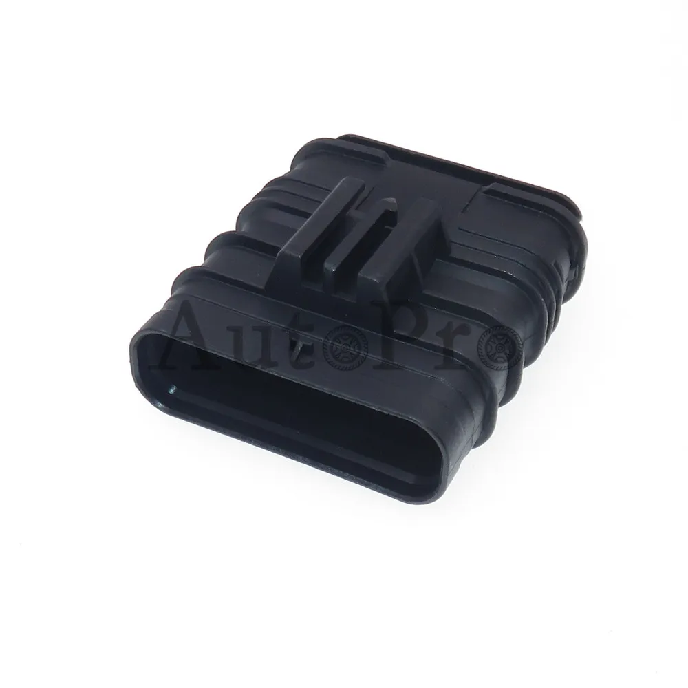 1 Set 16 Hole 805-587-541 805-588-571 AC Assembly Waterproof Auto Reversing Camera Plug Car ACC Electric Socket A0001532222