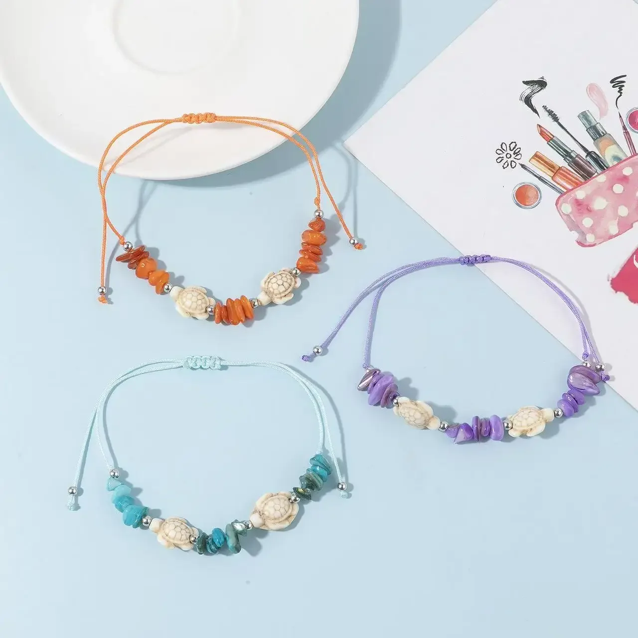 Bracciale con perline di tartaruga in pietra naturale colorata irregolare bohémien da 12 pezzi regolabile per uomini e donne