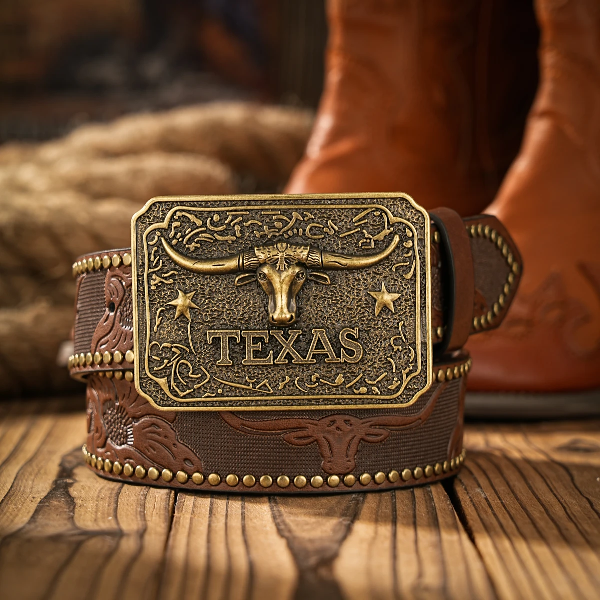 1 Piece of Western Cowboy Style Belt - Suitable for Both Men and Women. Western Buckle PU Embossed Rivet Design Belt