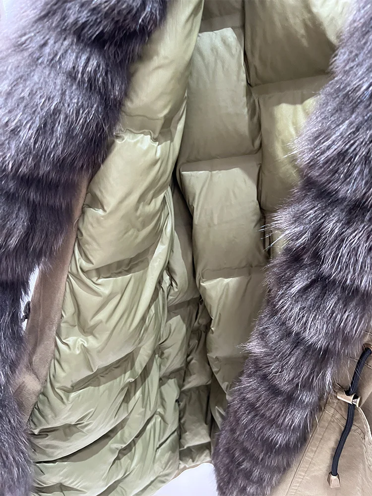 جديد شتاء دافئ لعام 2025 سترات نسائية طبيعية من ريش الإوز معاطف من فرو الثعلب الحقيقي سترات منتفخة ملابس خارجية نسائية سميكة غير رسمية
