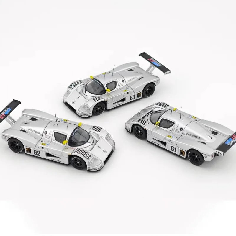 Nuovo In Prevendita Ys 1:64 Mercedes Benz C9 Sauber Auto Magnetica In Lega In Miniatura Diecast Anteriore Posteriore Coperture Ornamenti Giocattoli Personalizzati Per Bambini