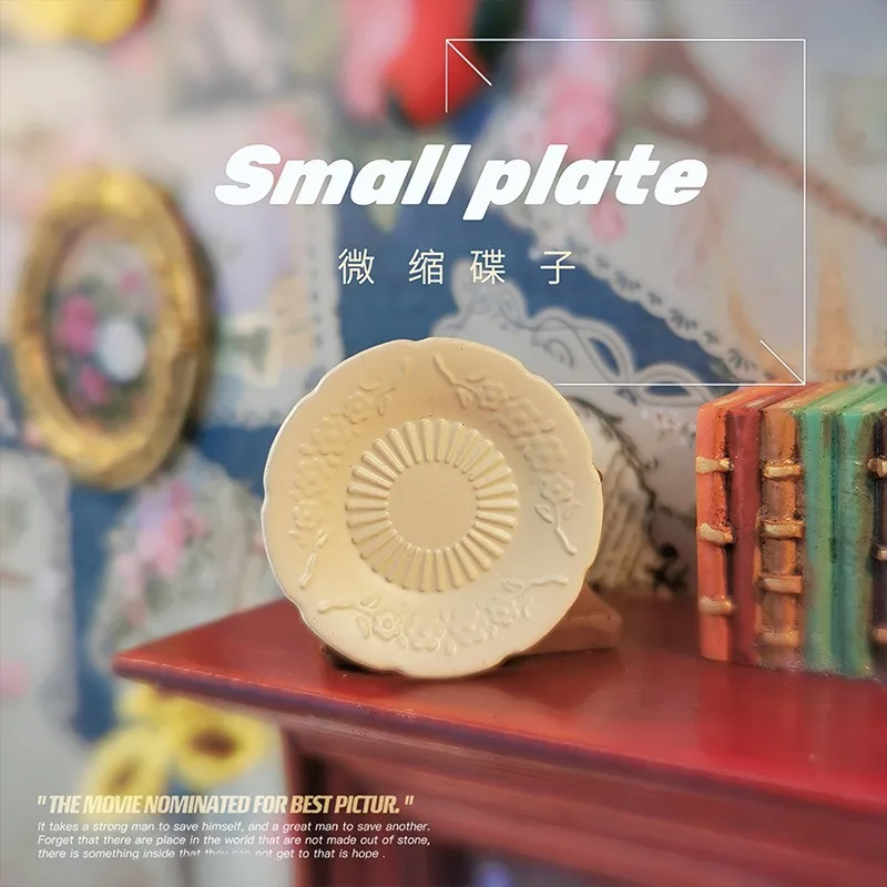 Miniature round disc toy model, doll house accessories, tableware, mini patterned dishes, decorative dishes, ornaments