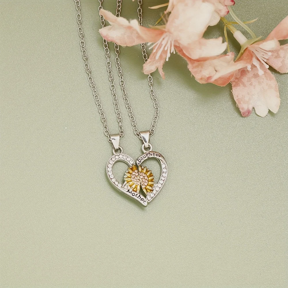 2pcs Creative Cute Trendy Sunflower Heart Pendant Necklace Decorative Accessories Holiday Birthday Gift For Mom And Daughter