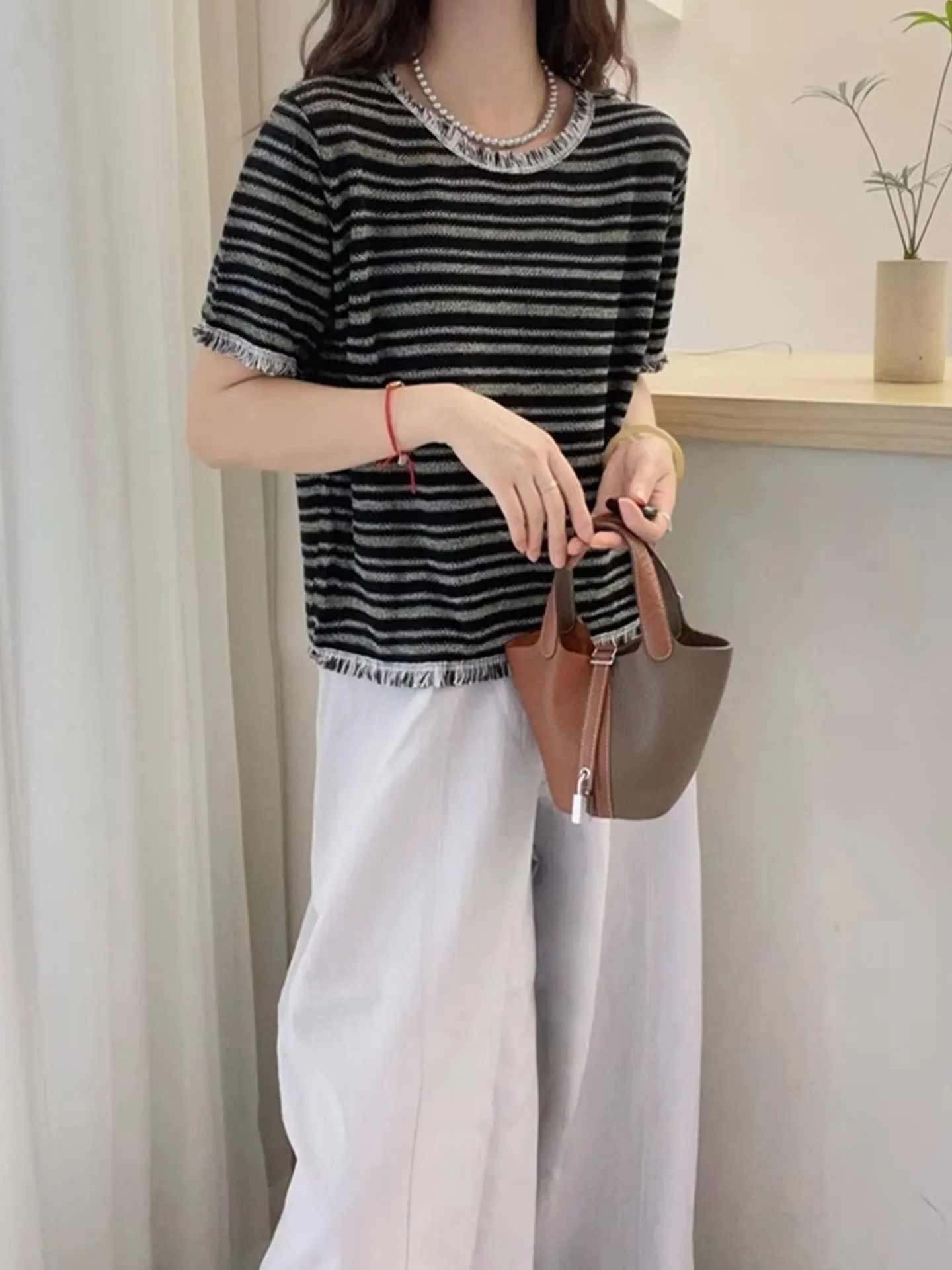 

Trendy Striped Ice Silk Knitted Sweater Women's Faion 2025 Summer Small Size Versatile Commute Top with Frayed s