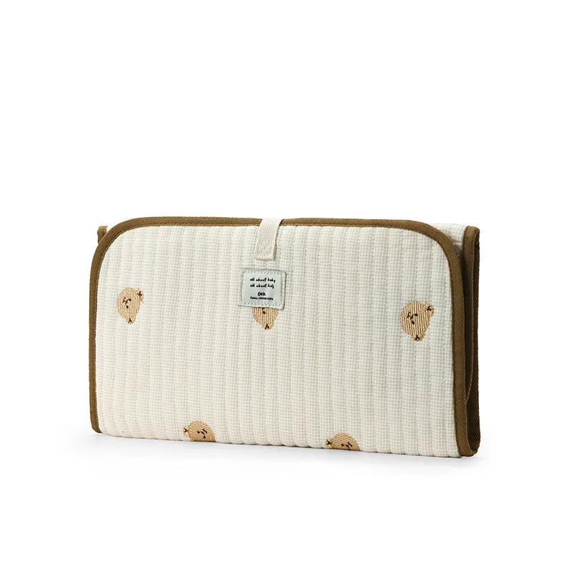 Penutup Bantalan Ganti Bayi Baru Lahir Portabel In Alas Ganti Popok Bayi Beruang Bunga Lucu Korea Wadah Tisu Tahan Air Dapat Dilipat