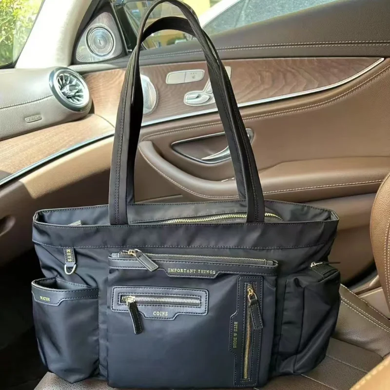 

Recycled Nylon Tote Bag Multi-pocket Zipper Lightweight Travel Bag Large Capacity East-west Shopper Horizontal Square Handbag