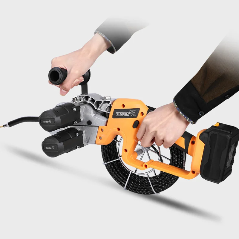 La macchina del filo del filo di trazione della batteria al litio ad alta potenza può caricare la macchina del cavo del cavo della stringa del tubo scuro del cavo elettrico dell'elettricista