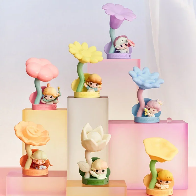 POPMART Dimoo Moments in Bloom Series Motion-Sensing Night Light Blind Box Toy Figurine Ornament with Sensing Light Mystery Gift