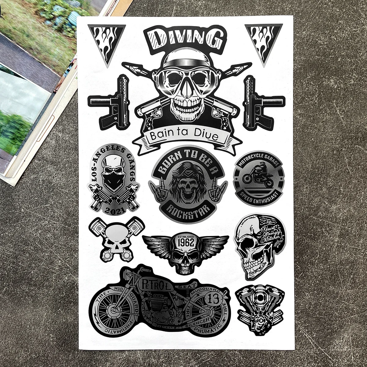 1SET 25cm Motorcycle Skull Waterproof Vinyl Sticker Set Biker Themed Decals For Bike Body Decor