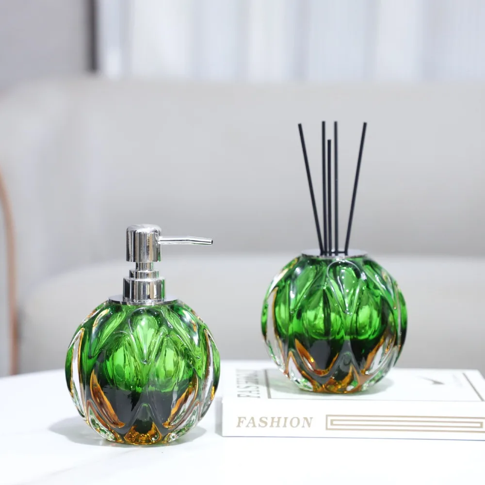 

Nordic Luxury High-end Pineapple Glazed Emulsion Bottle Aromatherapy Bottle Living Room Porch Study Bathroom Supplies Home Decor