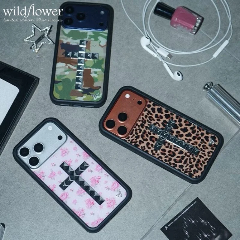 Wildflower 3D Silber Massivnieten Glücks-Kreuz Wiesen-Reh Schloss Handyhülle für iPhone 12 13 14 15 16 17 Pro Max wf Cover ﻿ ﻿ ﻿ ﻿ ﻿