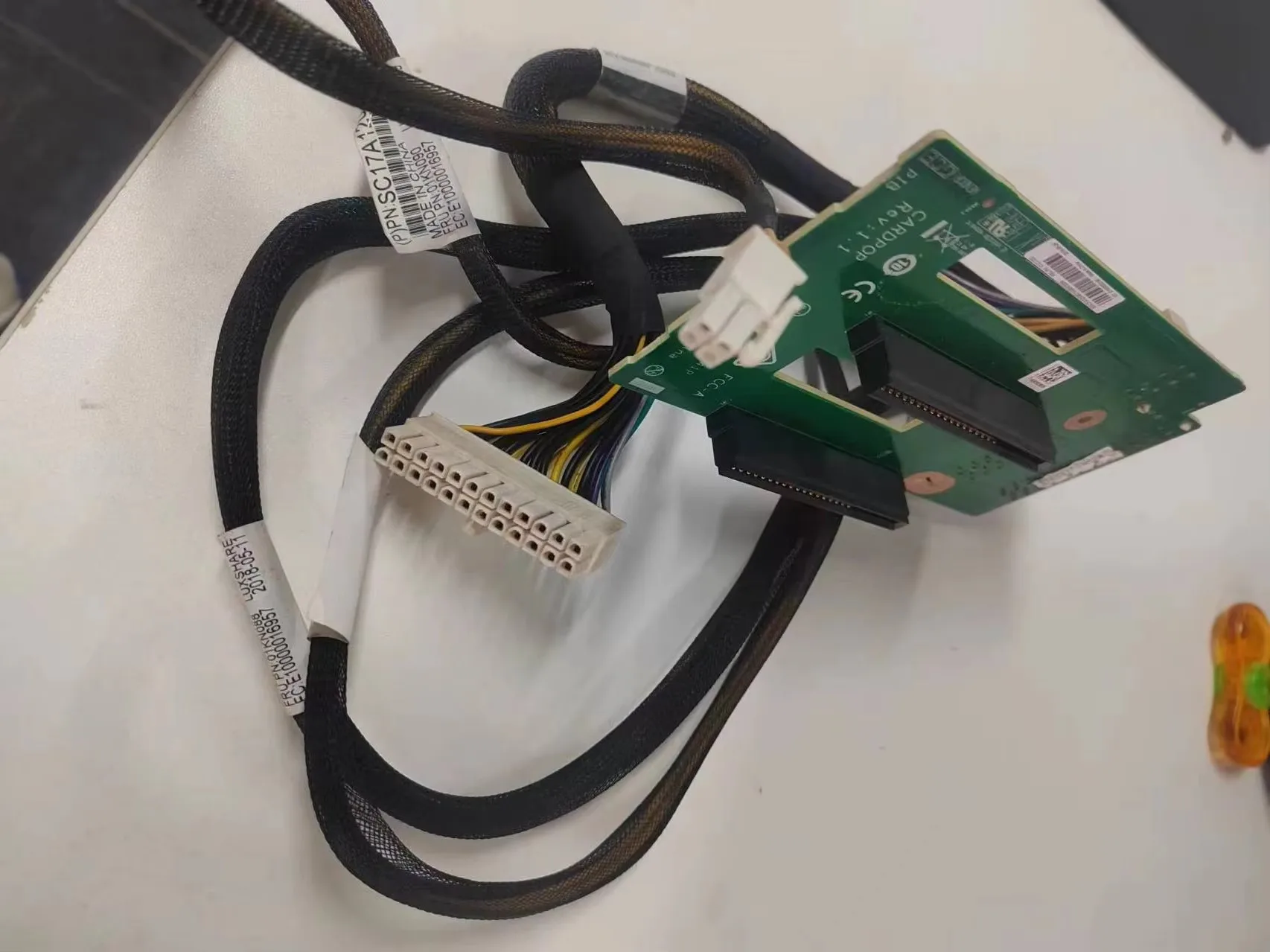 01GV302 1GV302 плата объединительной платы для серверной объединительной платы питания ST558