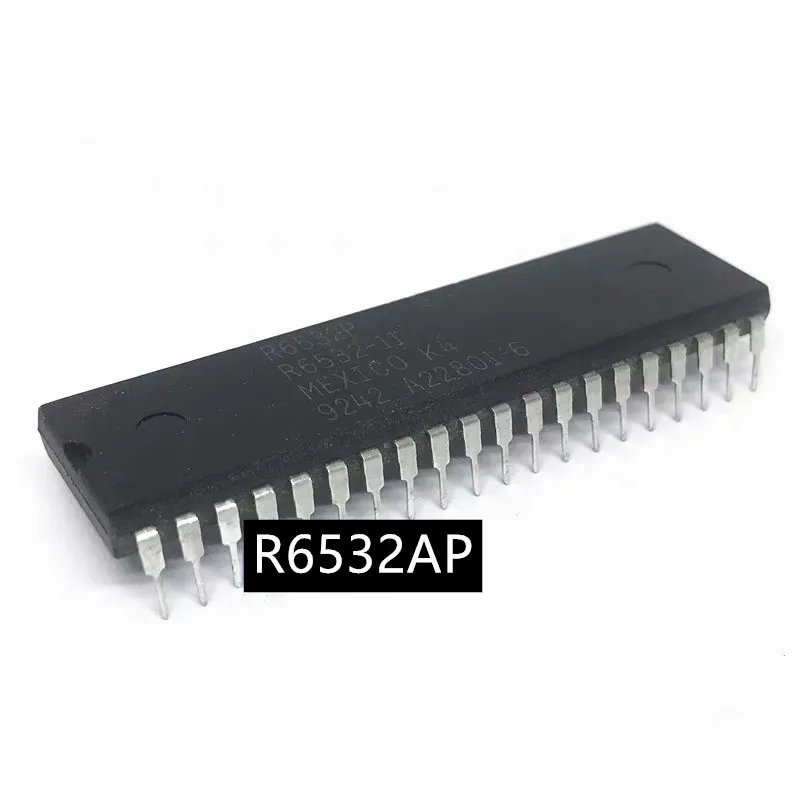 10pcs/lot R6532AP  R6532P R6532 DIP-40 In Stock