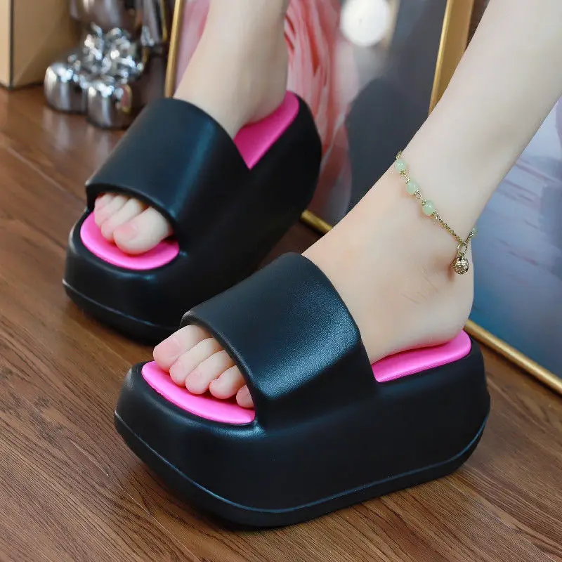 New Thick Sole Slippers for Woman Fashion Indoor Home Platform 2024 New Summer Outwear Non-Slip Elevated Women's Slippers