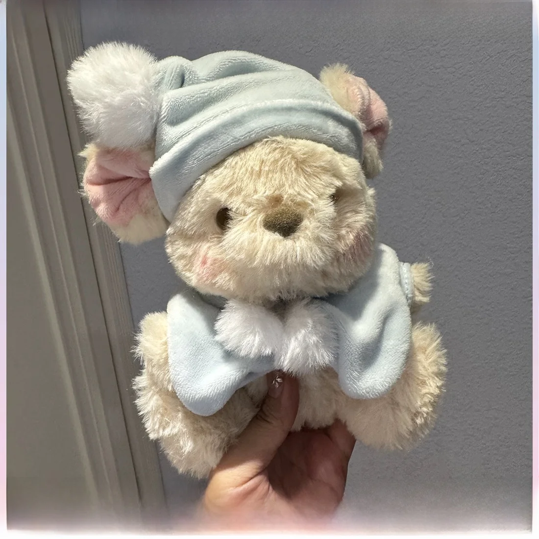 adorable-winter-heart-little-bean-doll-soft-plu-keychain-bag-pendant-cute-toy-gift-for-all-ages-sweet-heart-little-bean