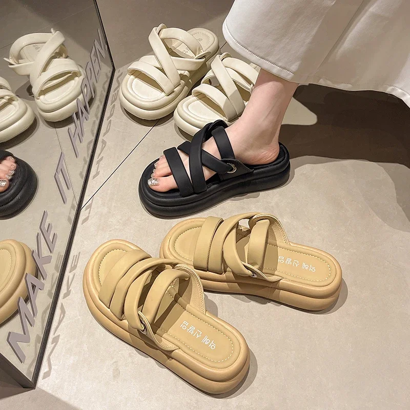 Women's Slippers 2024 Summer New Wearing Cross Thick Sole Sandals Outside Casual Elevated Open Toe Beach Women's Shoes