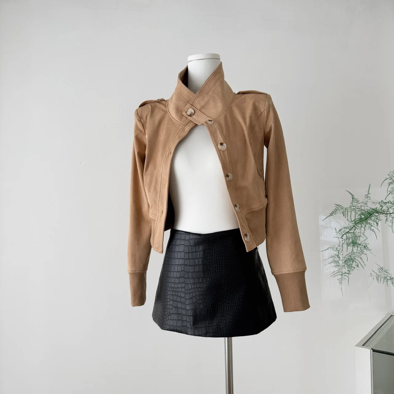 

Women's Spring Autumn Turtleneck Long Sleeve Single Breasted Short Jacket Lady Streetwear Vintage Solid Color Short Outwear Top