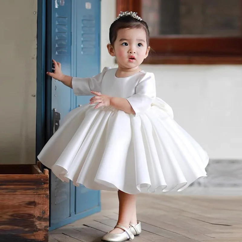 Weißes Blumenmädchenkleid aus Satin für Kleinkinder und Kinder für Hochzeit, erster Geburtstag, Zeremonie, Party, Prinzessin, Kommunion, Ballkleid für Mädchen im Alter von 1–14 Jahren – Detail 18