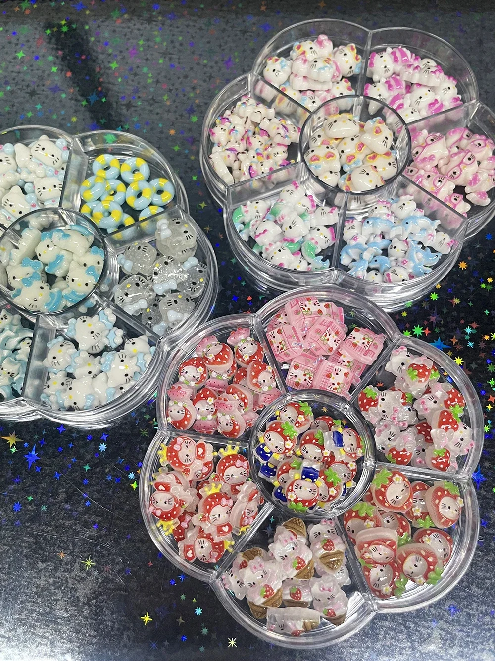 

70Pcs Strawberry Hellokitty Nail Art Charm Accessories Mixed Black Red Blue Bowknot Hawaii 3D Nail Art Diy Craft Embellishments