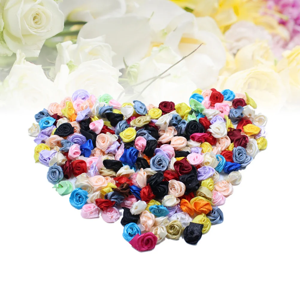 

100Pcs Fabric Rose Flower Heads Premium Cloth Material DIY Craft Decor for Parties Weddings Home Office Living Room Bedroom