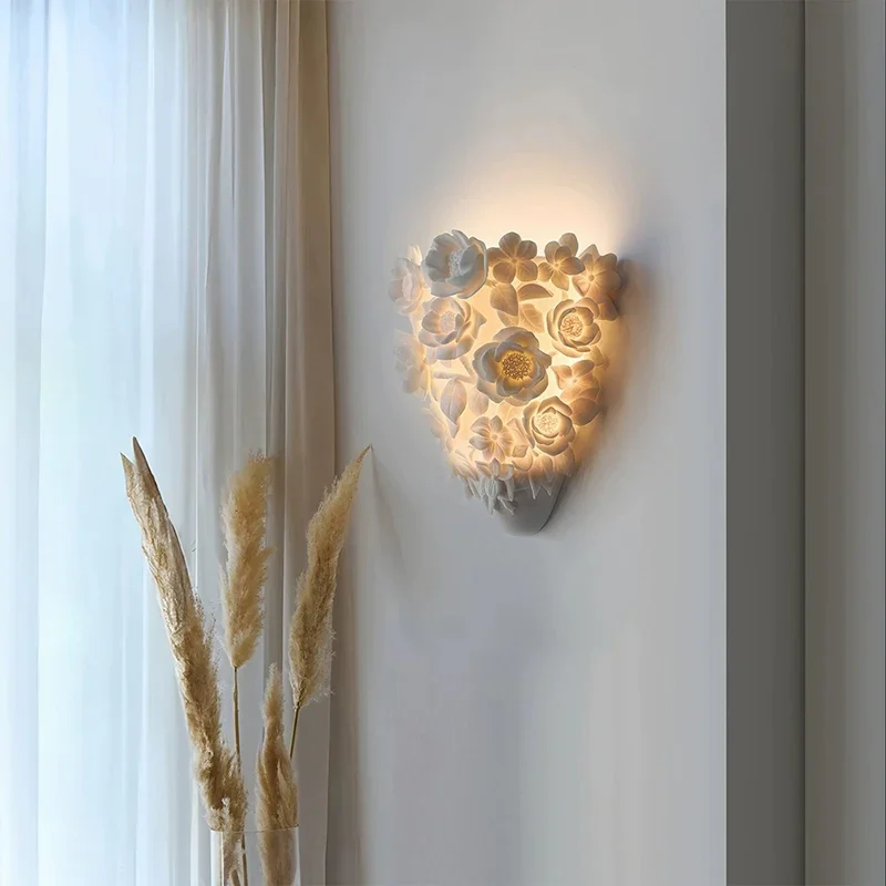 French Style Rose Bouquet Wall Lamps Resin Carved White Flower Light LED Modern Warm Aisle Living Room Bedroom Bedside Lighting