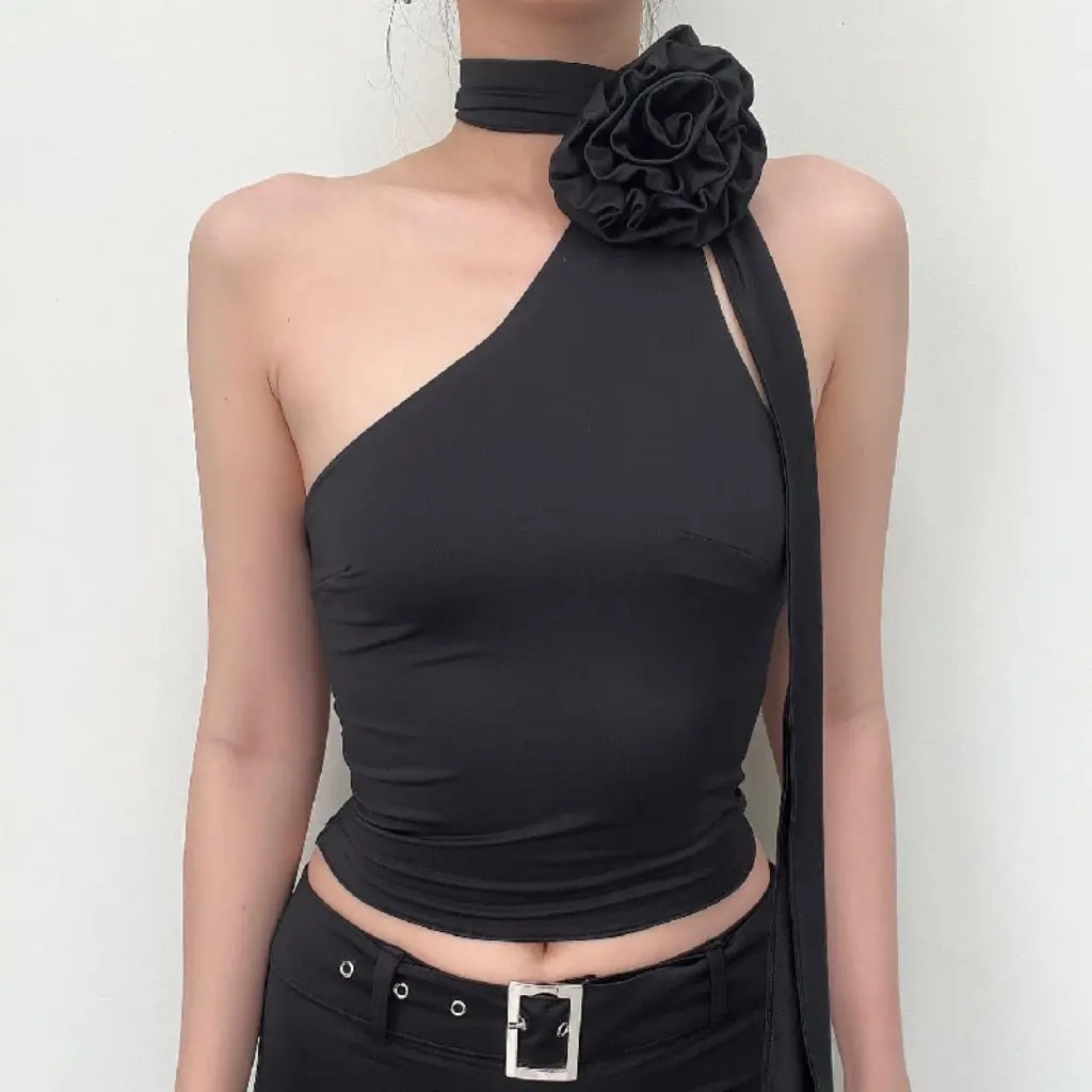 

YD154 Women's Fashion Halter Vest Spring/Summer Irregular Shoulder Strap Changeable Flower Design European American Style