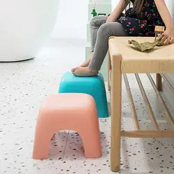 Small Stool With Bottom Anti-skid Pad No Sharp Corners Ergonomic Design Kids Portable Anti-slip Toilet Sitting Chair Room Decor