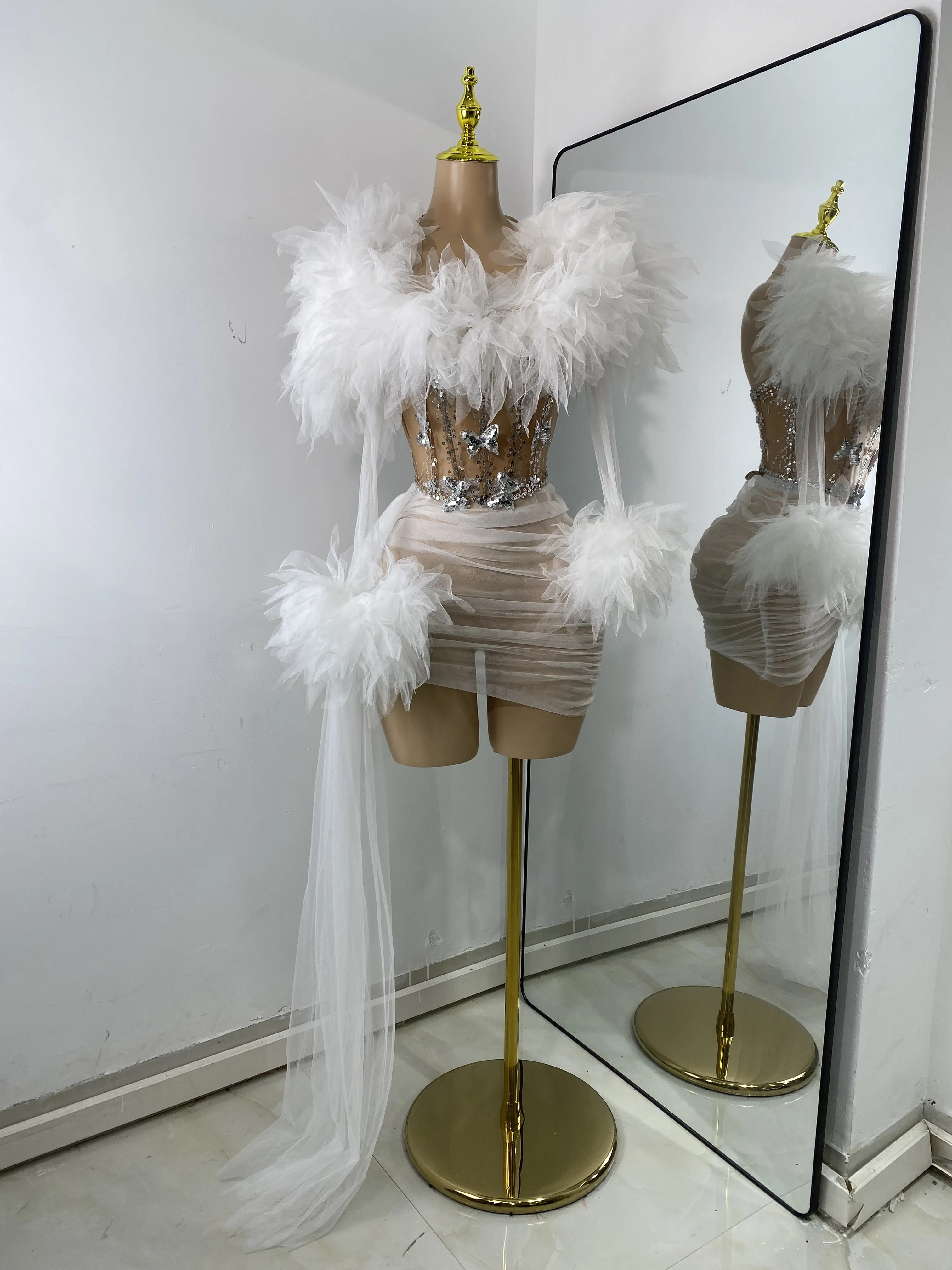 Falda corta Sexy para mujer, traje de tres piezas, conjunto de vestido de fiesta de noche para celebración de cumpleaños, ropa de actuación en club nocturno