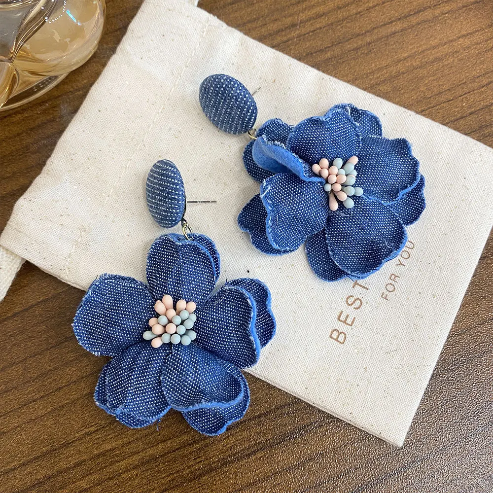 

Simple Twisted Denim Hoop Earrings, Floral Earrings, Unique Design, Elegant and Eye-Catching Earrings