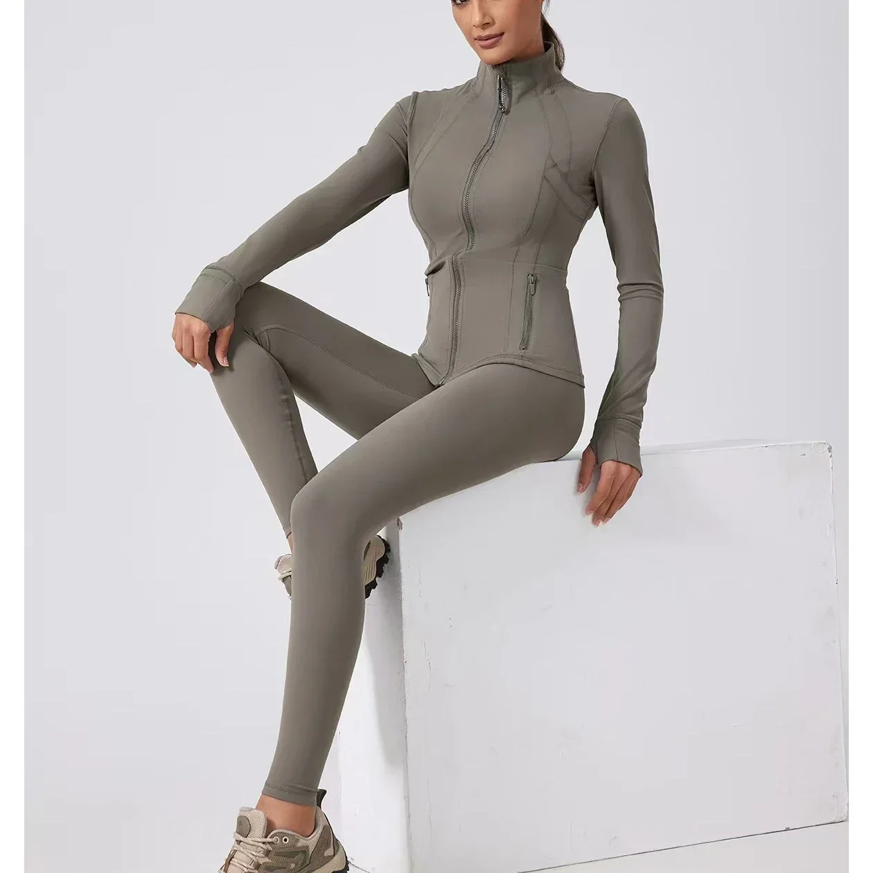 Define Sports Jacket Hip Length Running Buttery-soft Weightless Four-way Stretch Sportswear Women Yoga Athletic Jackets+Leggings