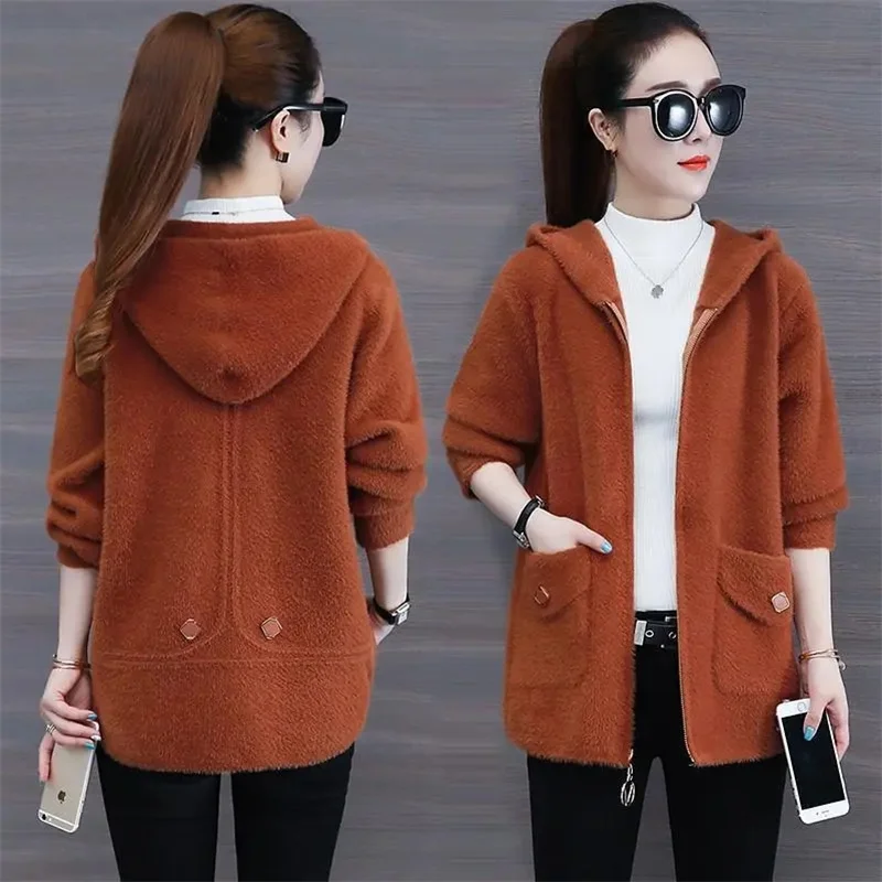 

Mink-like Hooded Jacket Female 2023 New Autumn and Winter Women's Short Long Sleeved High-end Small Fragrance Top Knit Cardigan