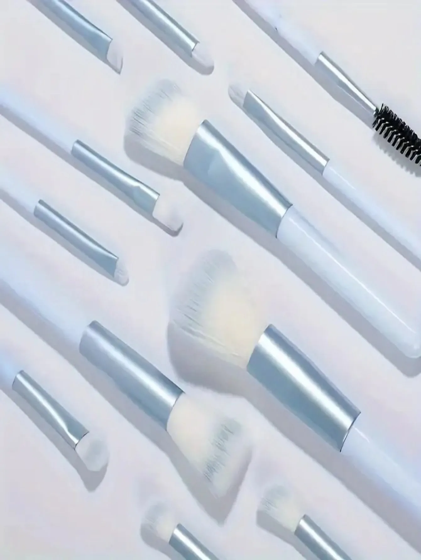 Juego de brochas de maquillaje azules de 10/12 piezas - Puff en polvo y almohadilla de limpieza - Pinceles sintéticos para polvos y rubor