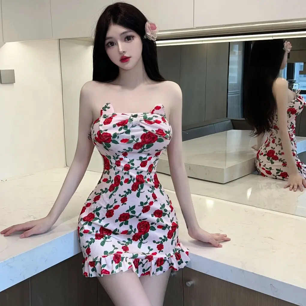 Nieuwe stijl slanke roos bedrukte heuprok voor dames Pure en stijlvolle slanke ruches splitsjurk