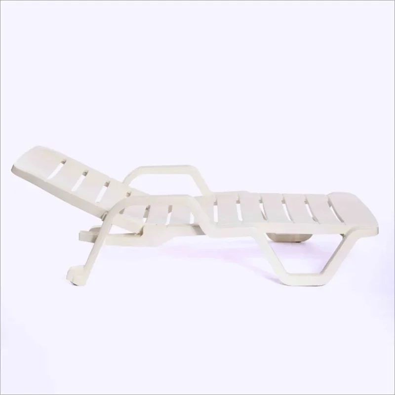 Leisure Beach Chair Outdoor Camping Recumbable Sleeping Foldable Portable Seaside Pool Plastic Lounge with Wheels