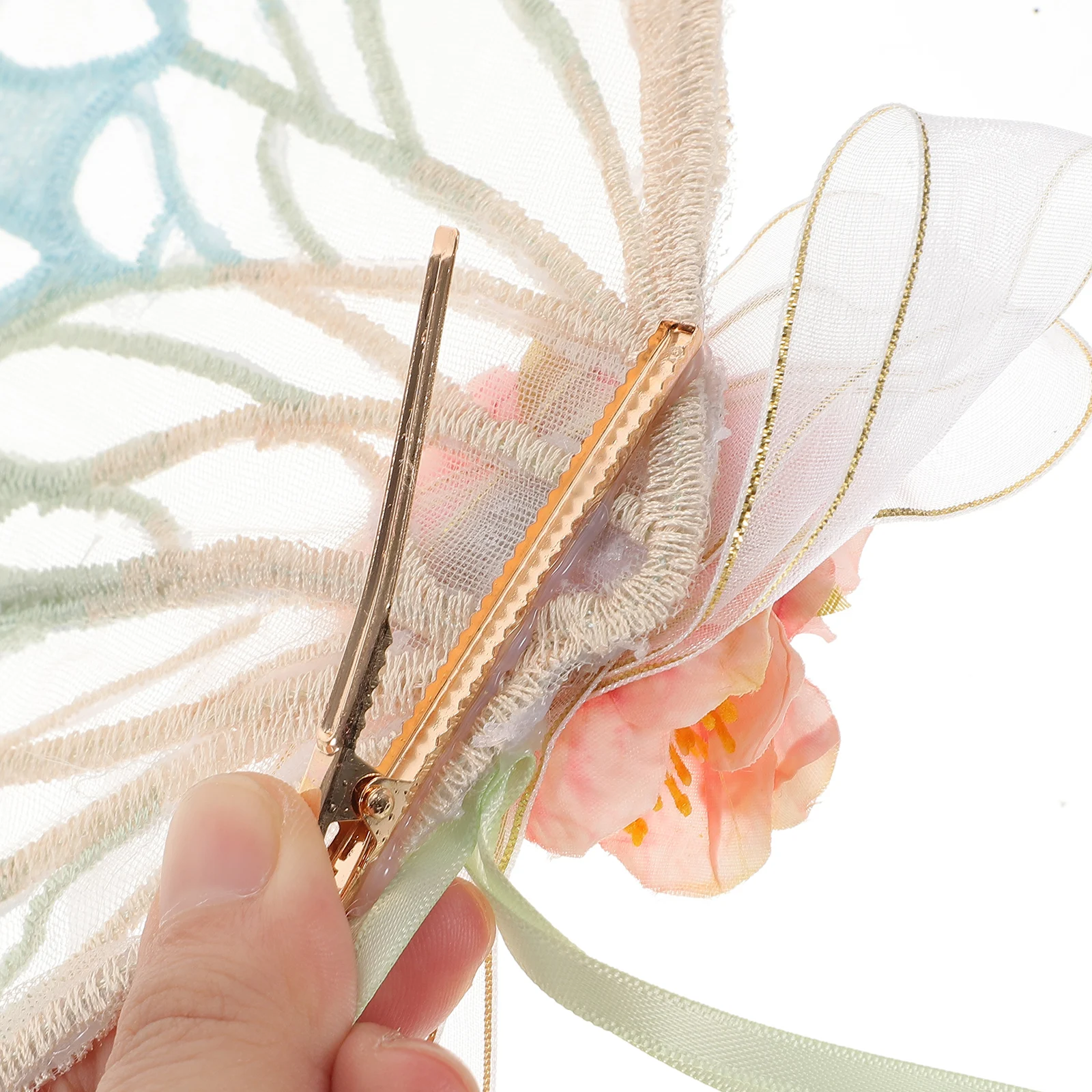 

1pcs Large Wing Hair Clip Chinese Style Butterflies Hairpin Ball Dangle Barrette For Girls Cosplay Wedding Party Hair