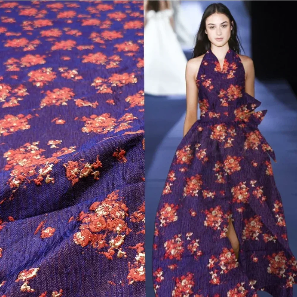 

Золотая шелковая жаккардовая ткань Пышная юбка Одежда Ткань Европейский бренд Модный дизайн для шитья Оптовая продажа Материал на метр