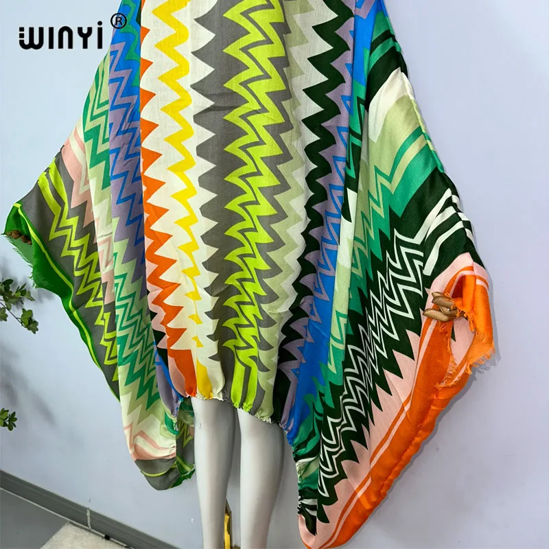 WINYI-vestido maxi sexy de pescoço único para mulheres, vestido boho, estampa colorida, manga batwing, kaftan feminino, capas de praia, verão