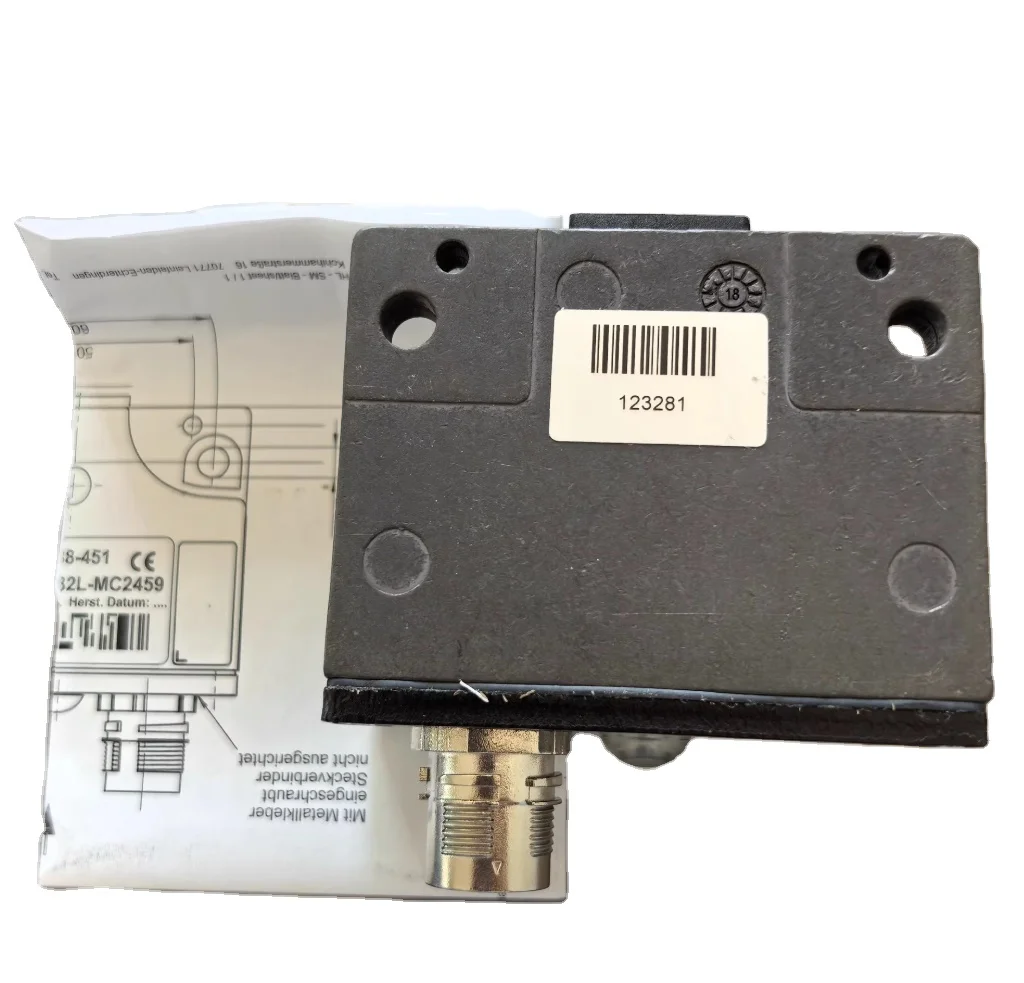 SN02X12-732L-MC2459  SN02X12-732L-MC2122 Original New Safety Switch Have Stock