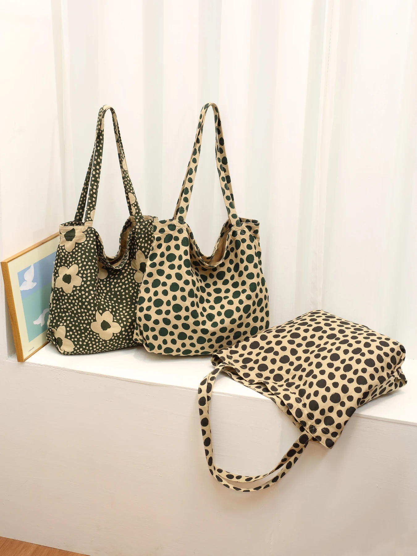 Korean leisure and vacation wind floral canvas shoulder bag large-capacity printed tote bag