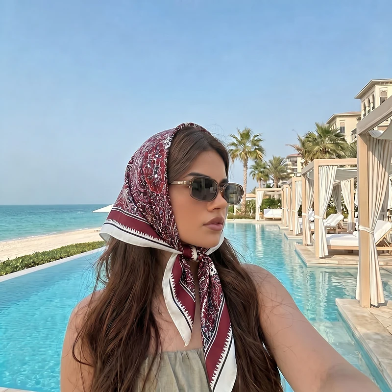 

Fashion Scarf Luxury Hijab Print Turban Square Female Headscarf Wraps Bandana Headband Windproof Shawl Neckerchief Handkerchief