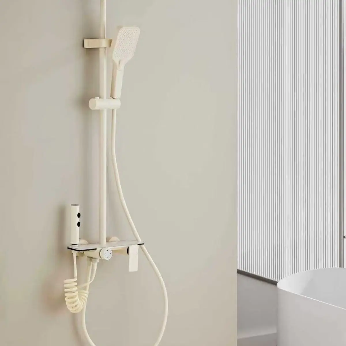 

Intelligent constant temperature shower head set with 4 functions, pressurized water outlet and wire drawing process