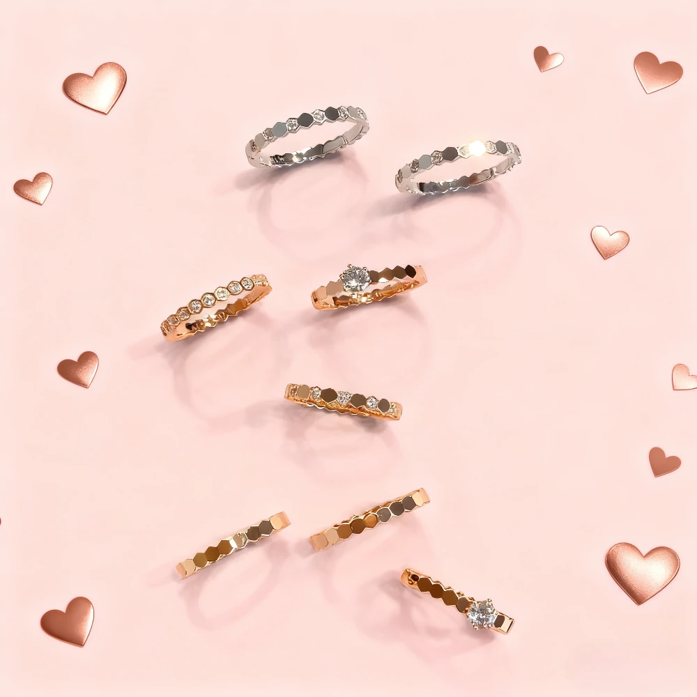 

Модные аксессуары 2025 года. Высококачественные ювелирные изделия. Женская коллекция сотовых колец. Предложение нескольких вариантов колец изысканной формы.