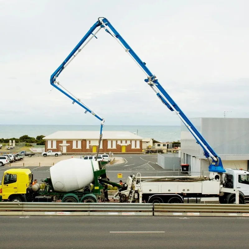 Full Hydraulic Powered Concrete Placing Boom For Skyscraper Construction Project With Wireless Remote Control Manufacturer Price