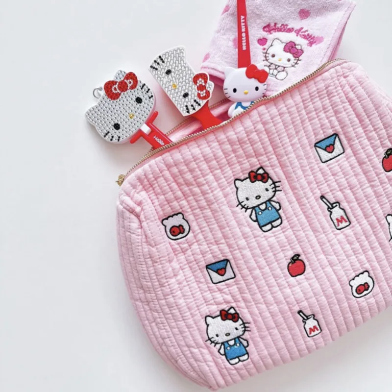 Kawaii Hello Kitty Embroidered Cute Zipper Bag Makeup Bag Coin Purse Headphone Storage Bag Sanrio Gift Toy for Girl