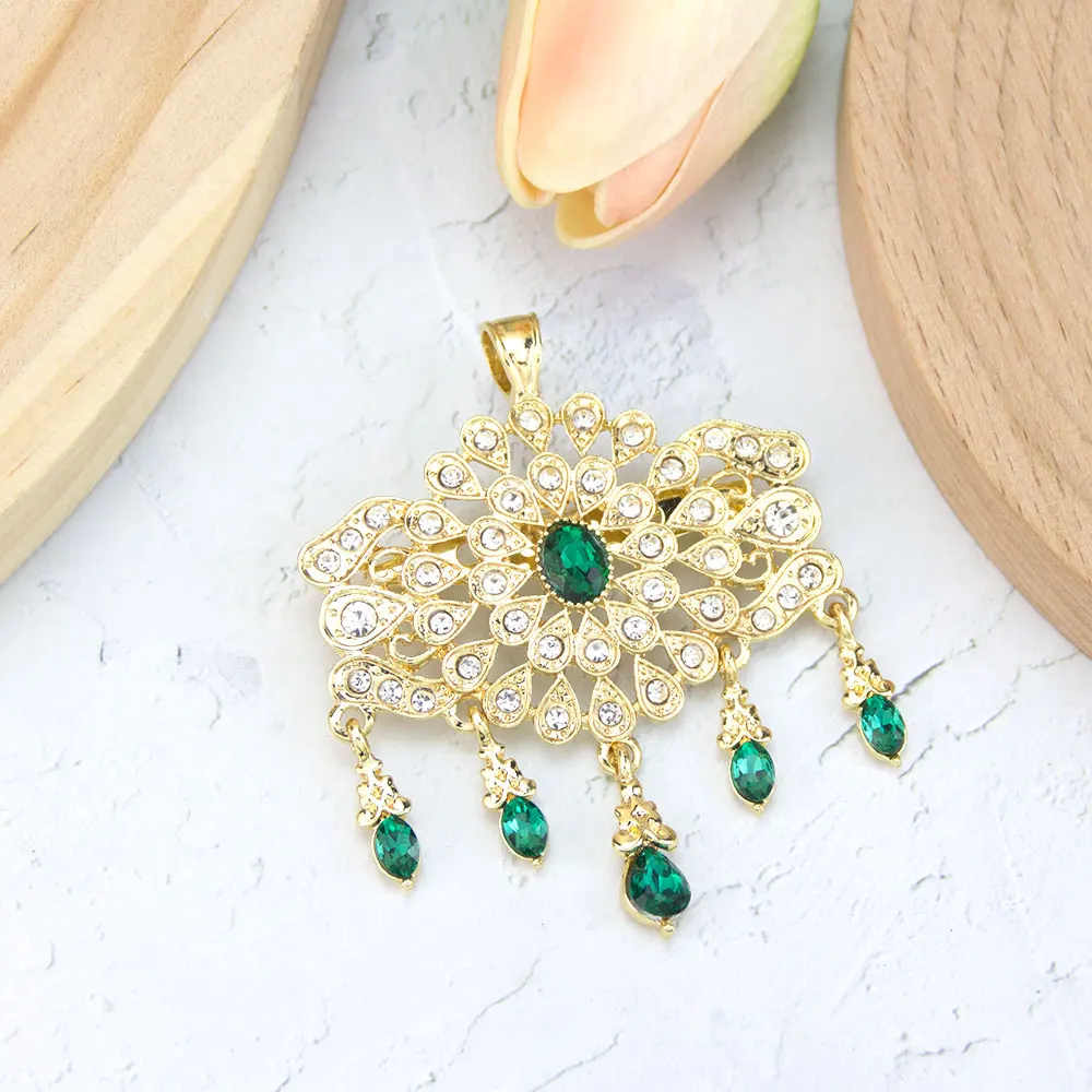Fashion Morocco Women Brooch Crystal Hollow Flower Pendant Caftan Hijab Pin Gold Color Arabic Bridal Wedding Jewelry