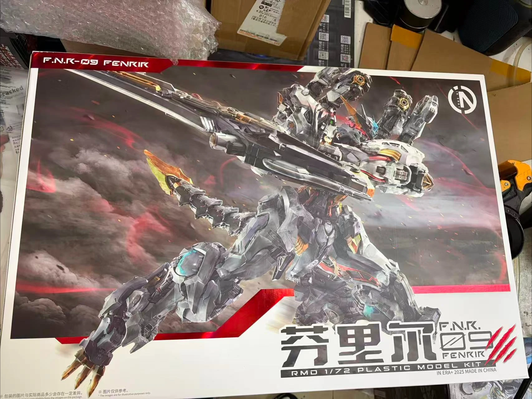 El primer lote del modelo de ensamblaje Mecha Infinite Nova Fenrir Infinite Dimension 1 a 72, SIN CAJA